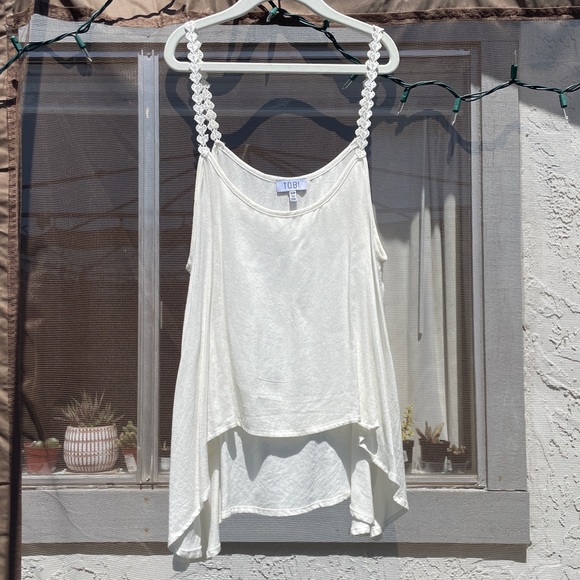 Tobi White Crop Tank Top - Picture 1 of 6